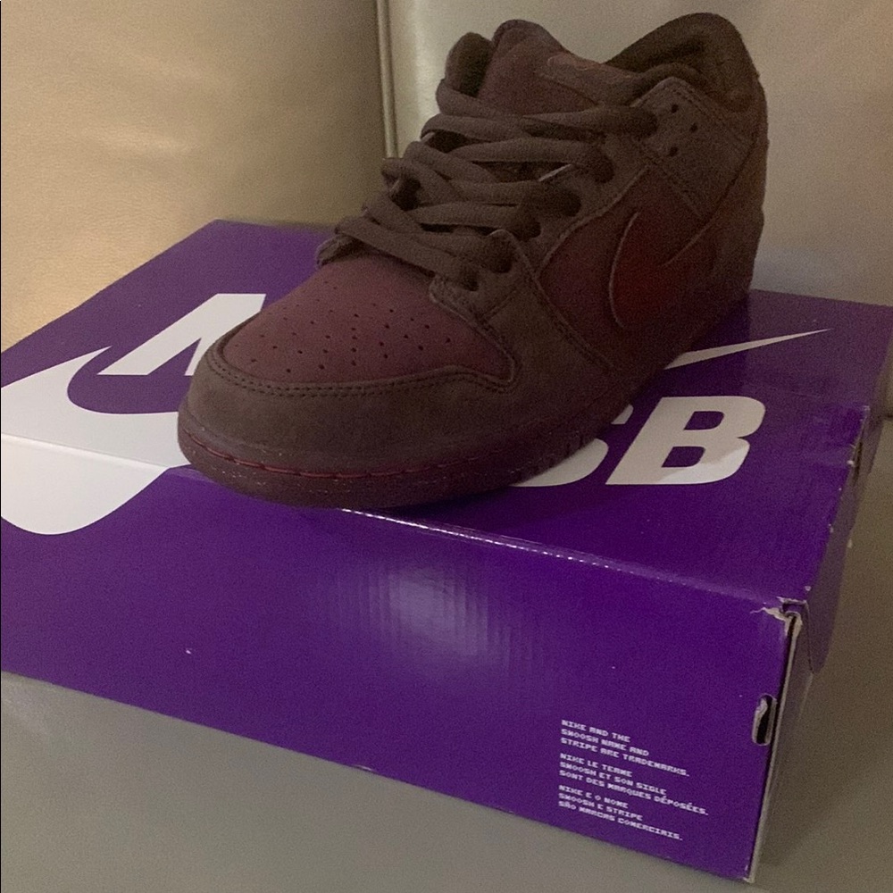Nike SB Burgandy Crush Size 11